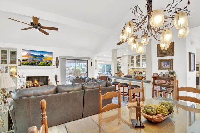 762 E Milgeo Ave, Ripon, CA 95366
