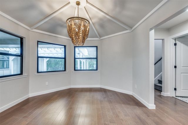 10544 Cox Lane, Dallas, TX 75229