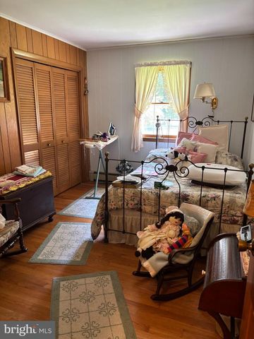 237 TIMBER RD, Mount Gretna, PA 17064
