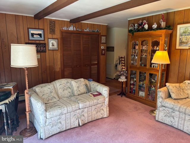 237 TIMBER RD, Mount Gretna, PA 17064