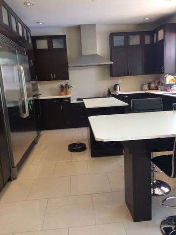 9059 Oneill Drive, Burr Ridge, IL 60527