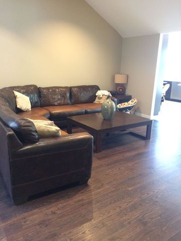 9059 Oneill Drive, Burr Ridge, IL 60527