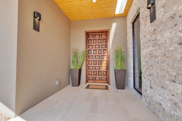 23 Windridge, Santa Fe, NM 87506