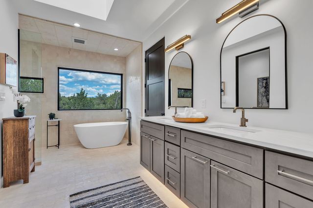 23 Windridge, Santa Fe, NM 87506
