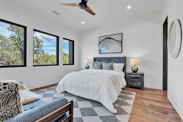 23 Windridge, Santa Fe, NM 87506
