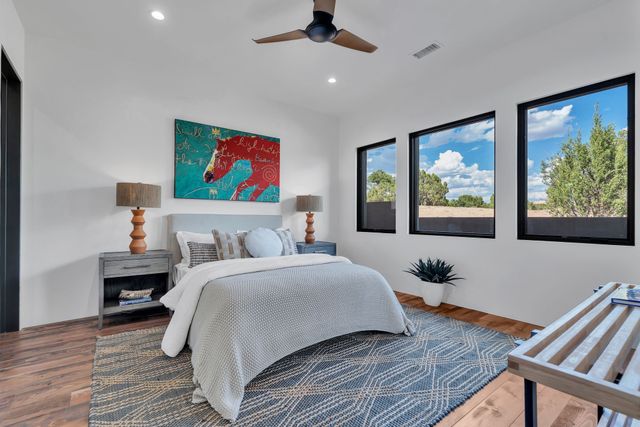 23 Windridge, Santa Fe, NM 87506