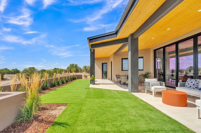 23 Windridge, Santa Fe, NM 87506