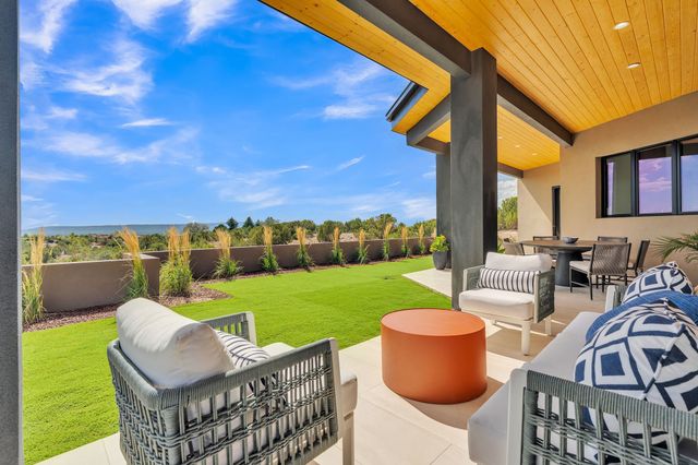 23 Windridge, Santa Fe, NM 87506