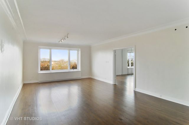 2130 N Lincoln Park West Avenue 5S, Chicago, IL 60614
