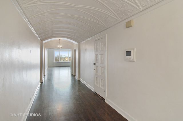 2130 N Lincoln Park West Avenue 5S, Chicago, IL 60614