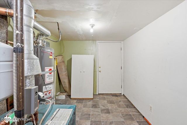 204 Patterson Street, Anchorage, AK 99504