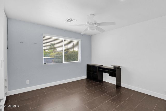 2502 E NORTH Lane, Phoenix, AZ 85028