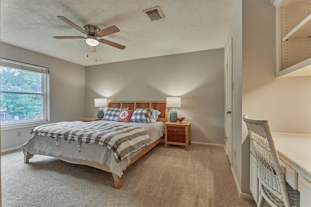 14 Feather Branch Court, The Woodlands, TX 77381