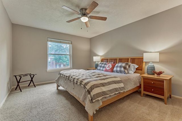 14 Feather Branch Court, The Woodlands, TX 77381