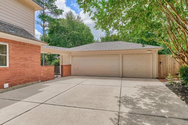 14 Feather Branch Court, The Woodlands, TX 77381