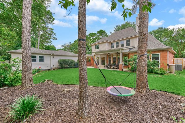 14 Feather Branch Court, The Woodlands, TX 77381