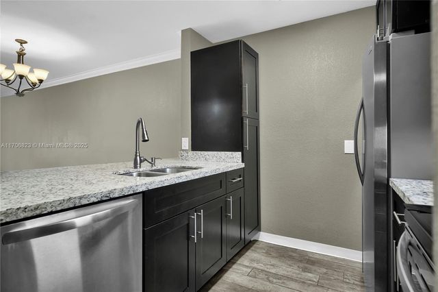 8550 N Sherman Cir 105, Miramar, FL 33025