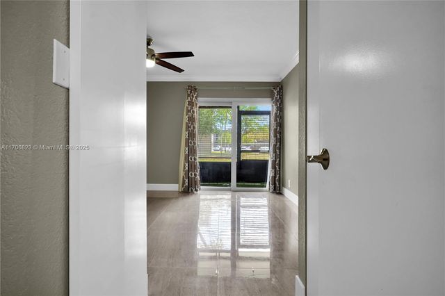 8550 N Sherman Cir 105, Miramar, FL 33025