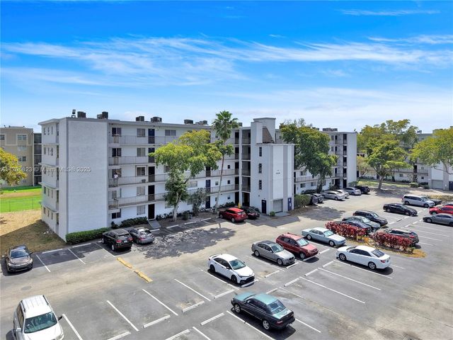 8550 N Sherman Cir 105, Miramar, FL 33025