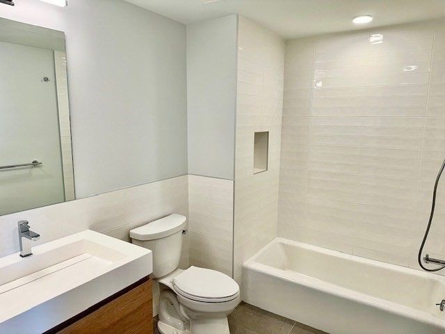 71 Bow St 302, Somerville, MA 02143