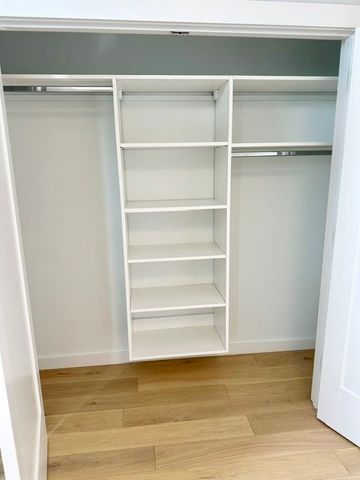 71 Bow St 302, Somerville, MA 02143