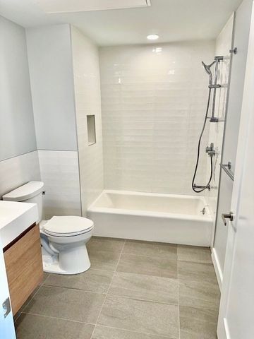 71 Bow St 302, Somerville, MA 02143