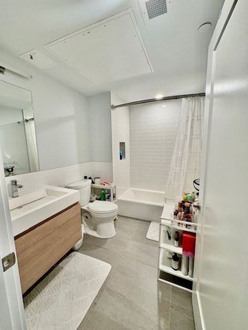 71 Bow St 302, Somerville, MA 02143