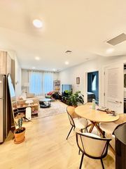 71 Bow St 302, Somerville, MA 02143