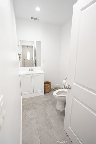 2848 N Frederic, Burbank, CA 91504
