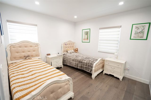 2848 N Frederic, Burbank, CA 91504