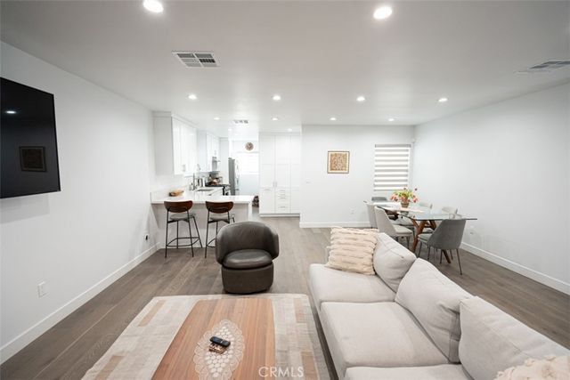 2848 N Frederic, Burbank, CA 91504