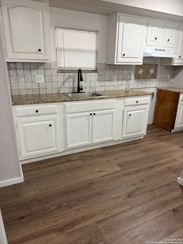 8526 Northmont, San Antonio, TX 78239