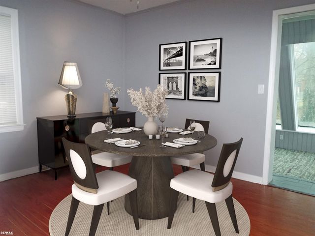 21102 Lancaster Street, Harper Woods, MI 48225