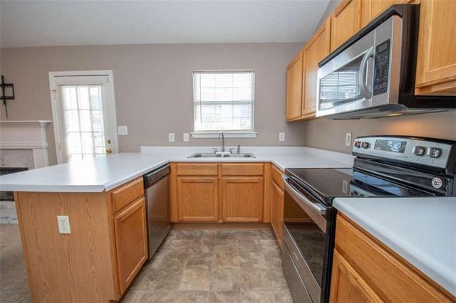 7000 Regency Lane, Mcdonough, GA 30253