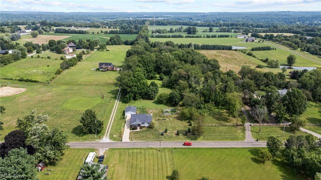 11725 Forty Corners Road NW, Massillon, OH 44646