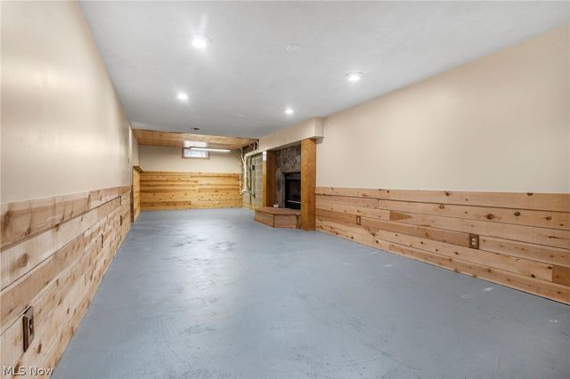 11725 Forty Corners Road NW, Massillon, OH 44646