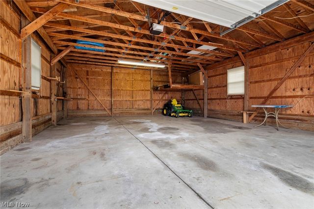 11725 Forty Corners Road NW, Massillon, OH 44646