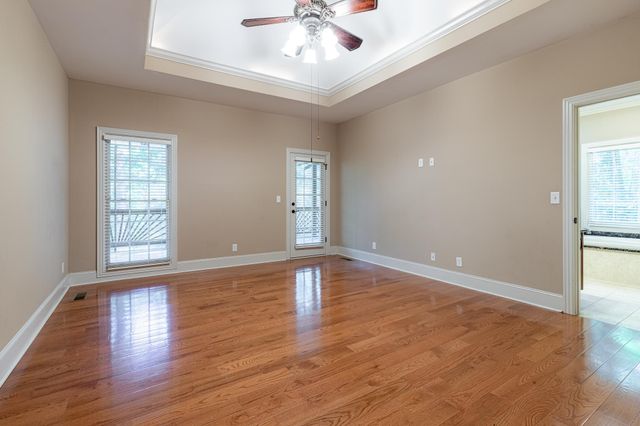 2011 Riverwood Drive, Hixson, TN 37343