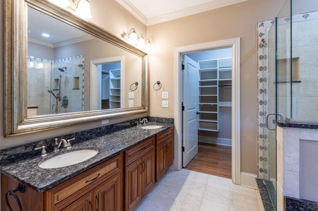 2011 Riverwood Drive, Hixson, TN 37343