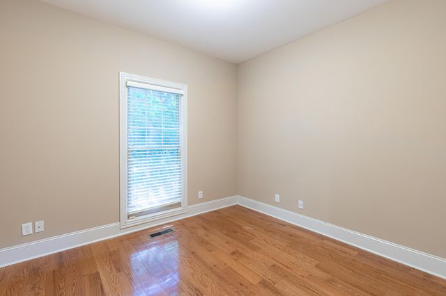 2011 Riverwood Drive, Hixson, TN 37343