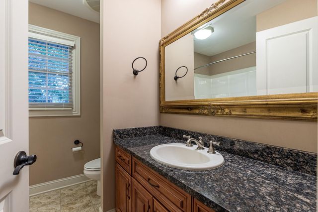 2011 Riverwood Drive, Hixson, TN 37343