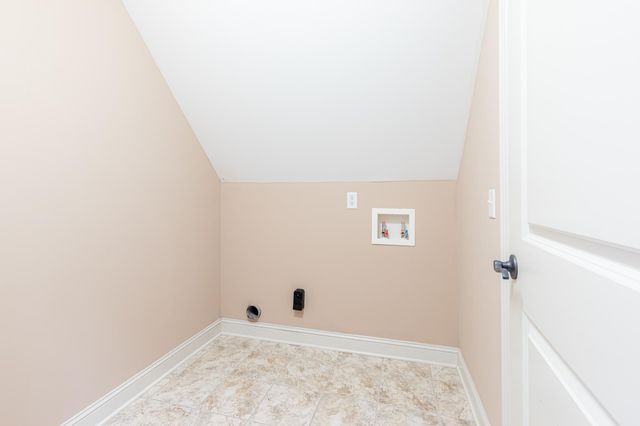 2011 Riverwood Drive, Hixson, TN 37343