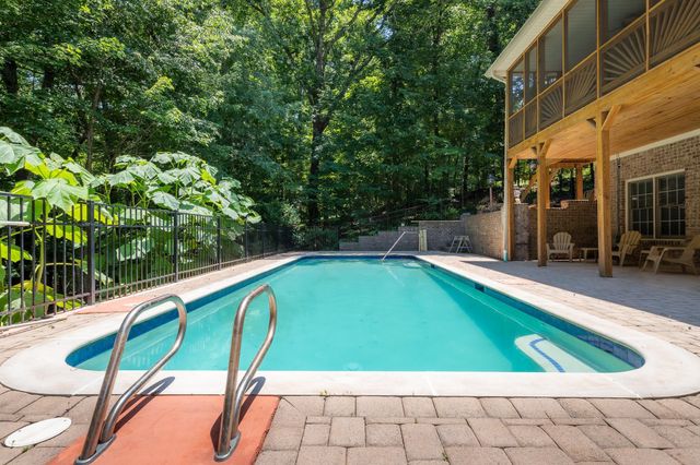 2011 Riverwood Drive, Hixson, TN 37343