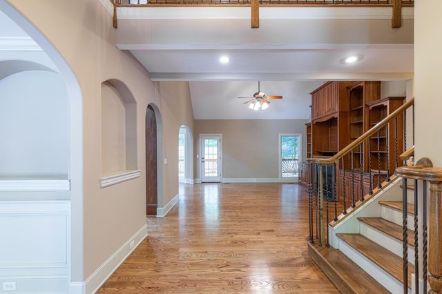 2011 Riverwood Drive, Hixson, TN 37343