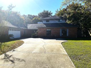 12094 DIVIDING OAKS Trail E, Jacksonville, FL 32223