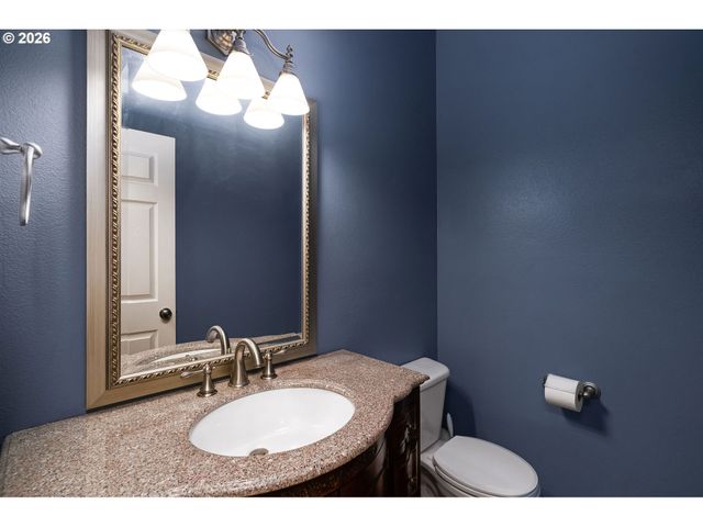 16110 TRAIL Dr, Oregon City, OR 97045