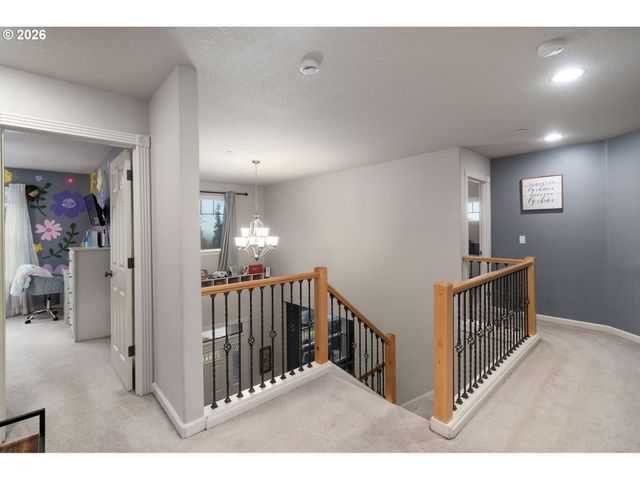 16110 TRAIL Dr, Oregon City, OR 97045