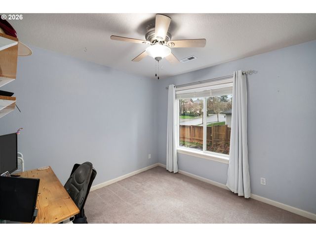 16110 TRAIL Dr, Oregon City, OR 97045