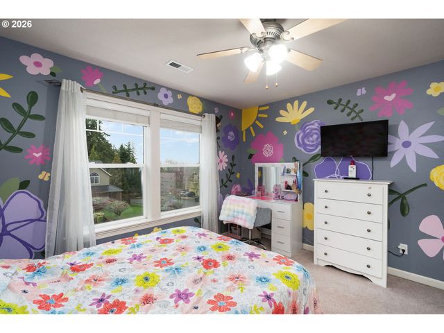 16110 TRAIL Dr, Oregon City, OR 97045