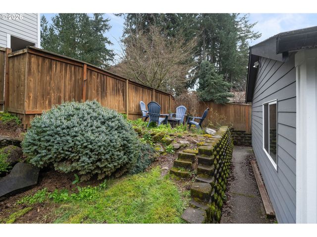 16110 TRAIL Dr, Oregon City, OR 97045